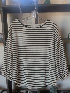 Max Studio London Striped Boatneck Women's Top Balloon Sleeve - Black & Cream